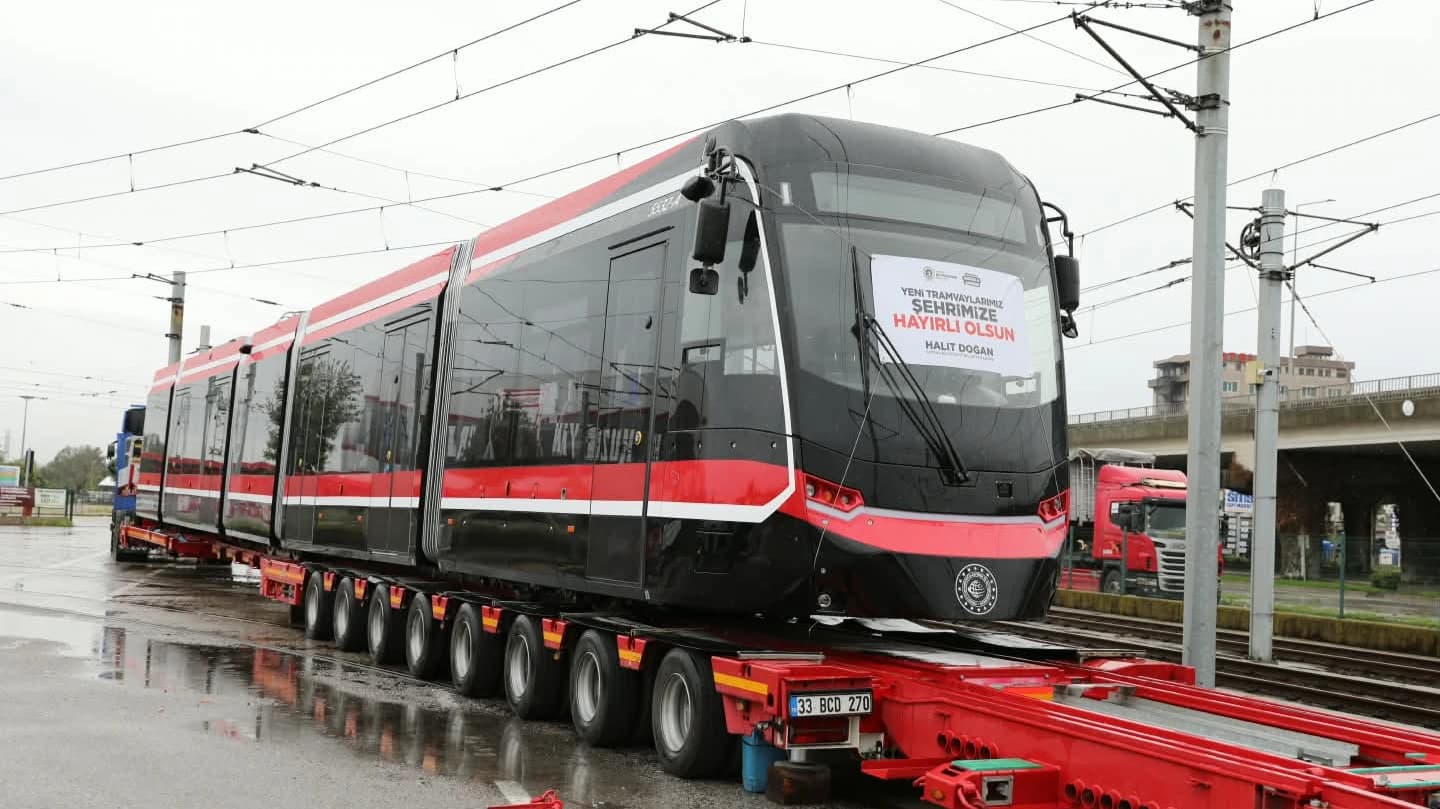 Samsun’un ulaşım filosuna 12 yeni tramvay yatırımı